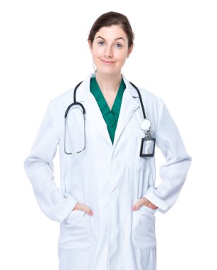 Kadın doktor cepte el ile