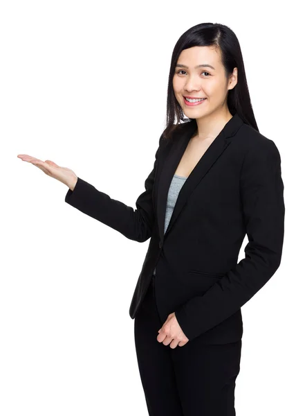 Business woman with open hand palm — Stock Photo, Image