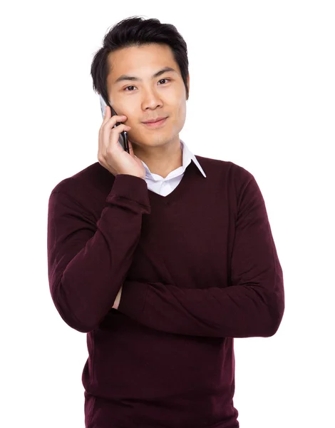 Man talking on cellphone — Stock Photo, Image