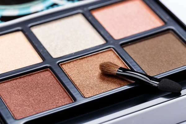 Eyeshadow palette brown colors — Stock Photo, Image