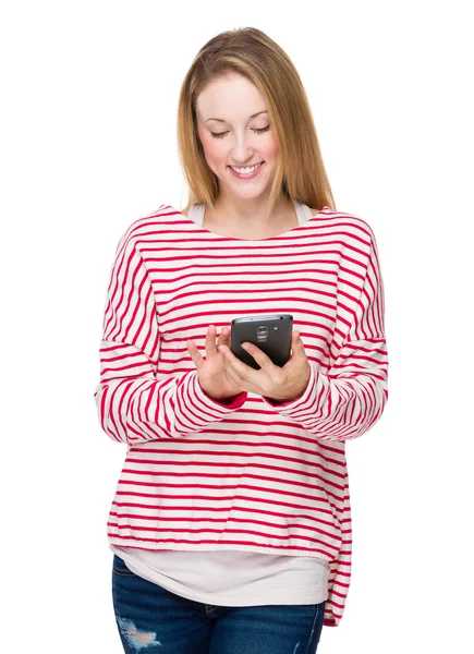 Mujer con teléfono móvil —  Fotos de Stock