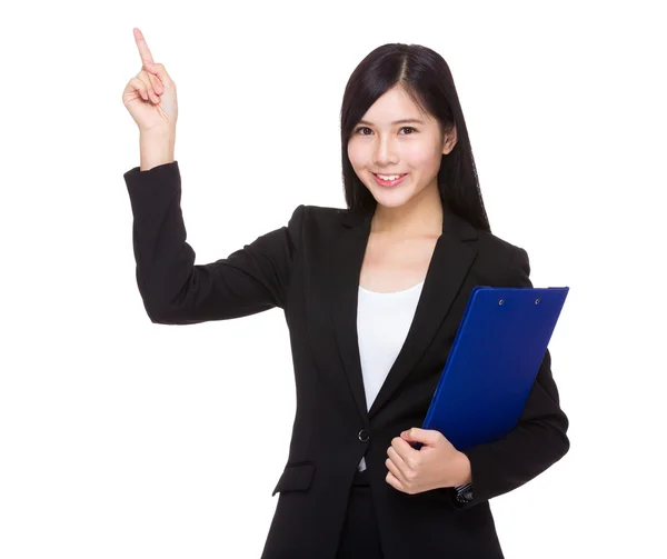 Asian businesswoman with clipboard — Stock Photo, Image