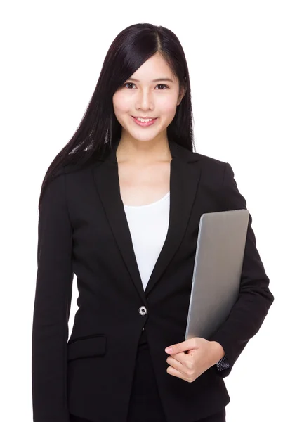 Bizneswoman z laptopem — Zdjęcie stockowe