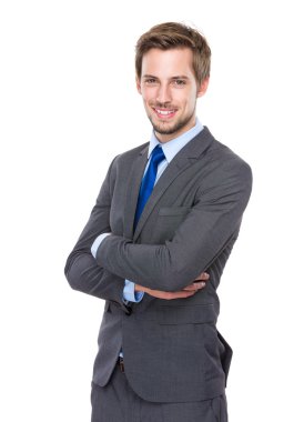 Kolları çapraz iş adamı