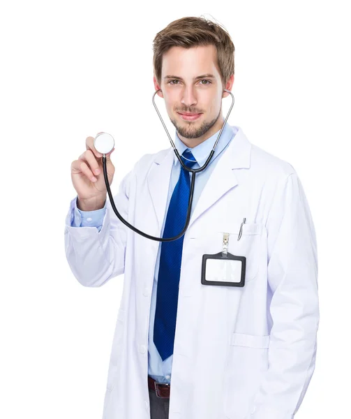 Mužský lékař se stetoskopem — Stock fotografie