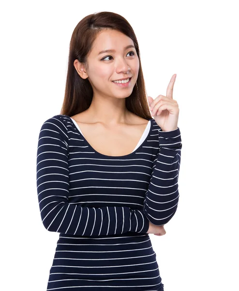 Młoda kobieta Azji, wskazując — Zdjęcie stockowe