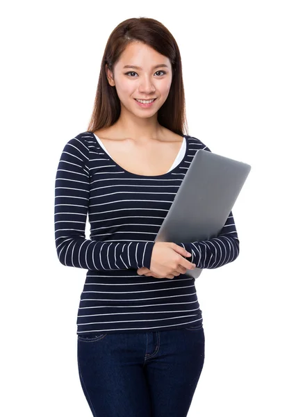 Woman with laptop computer — Stock Photo, Image