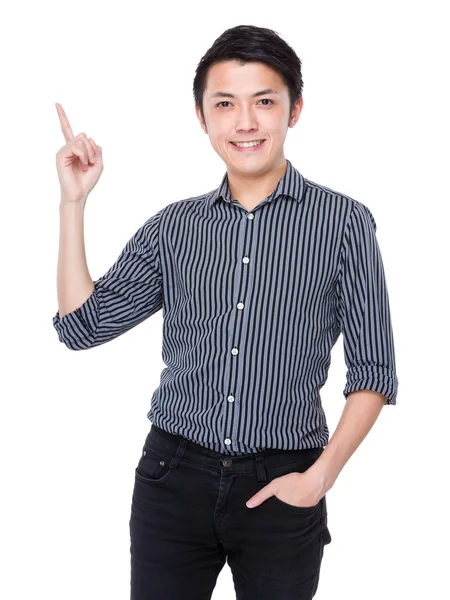 Genç Asyalı işadamı işaret