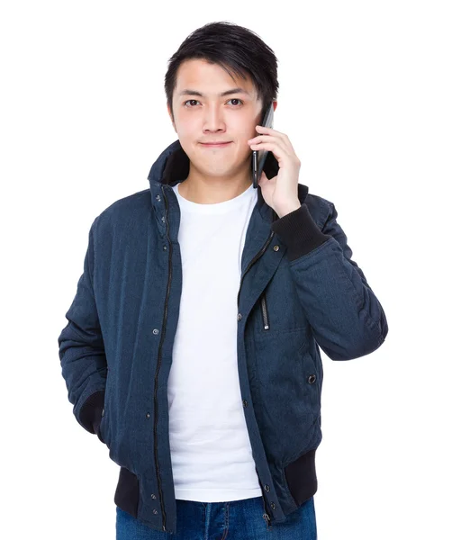 Man talking on mobile phone — Stock Photo, Image