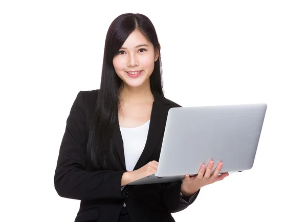 Young businesswoman with laptop — Stock Photo, Image