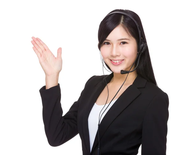 Geschäftsfrau hält Hand-Präsentation — Stockfoto