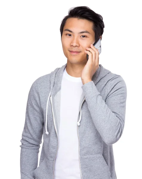 Asian man with cellphone — Stock Photo, Image