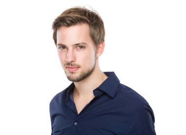 yakışıklı kendine güvenen adam