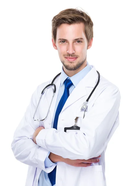 Médico masculino con brazos cruzados — Foto de Stock