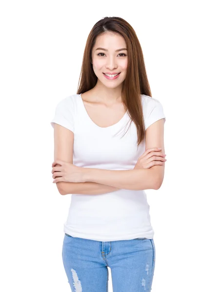 Mujer con los brazos cruzados — Foto de Stock