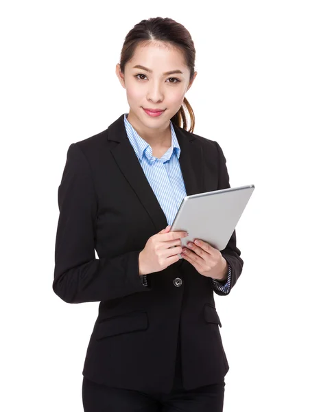 Businesswoman using digital tablet — Stock Photo, Image