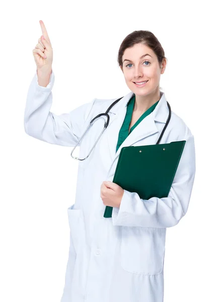 Docteur avec presse-papiers et doigt pointant vers le haut — Photo