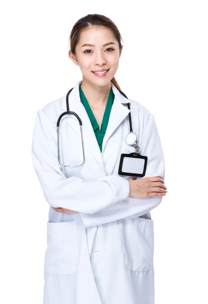 Female doctor with arms crossed — Stock Photo, Image