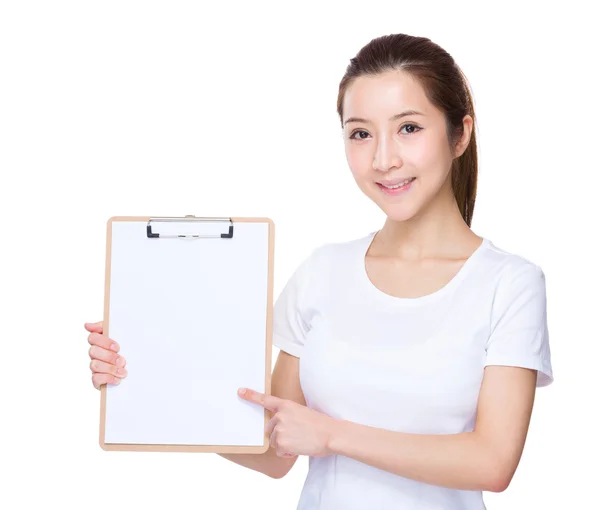 Woman with blank page — Stock Photo, Image