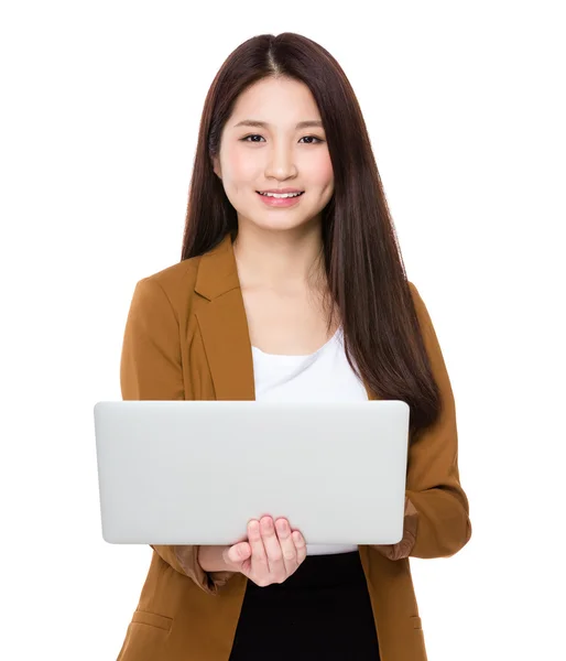 Mujer con cuaderno —  Fotos de Stock