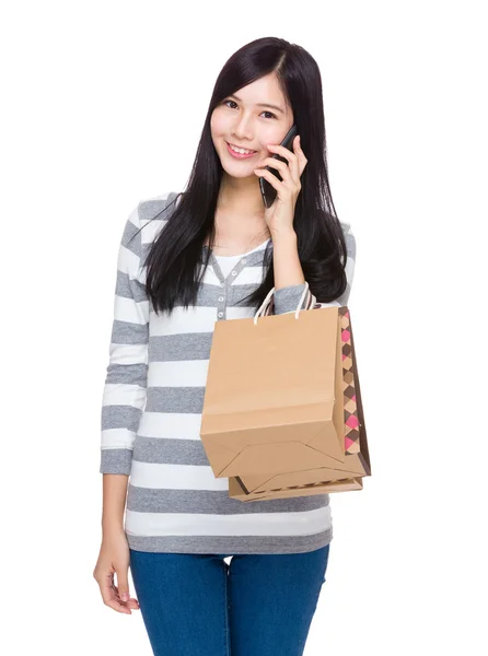 Mujer con bolsas de compras —  Fotos de Stock