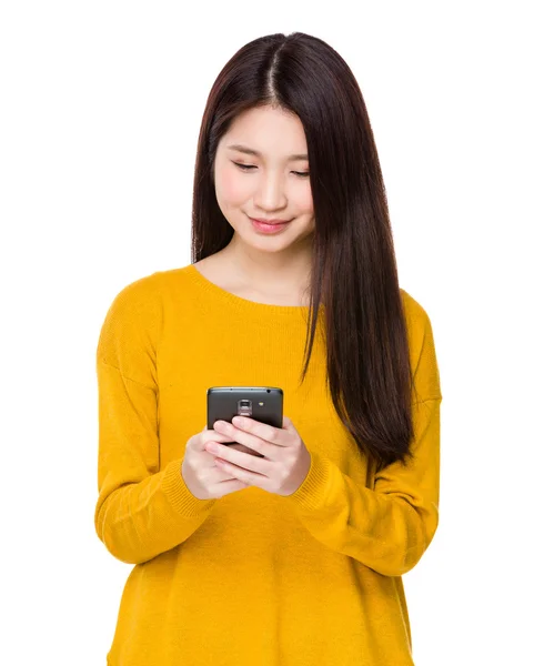 Woman with mobile phone — Stock Photo, Image