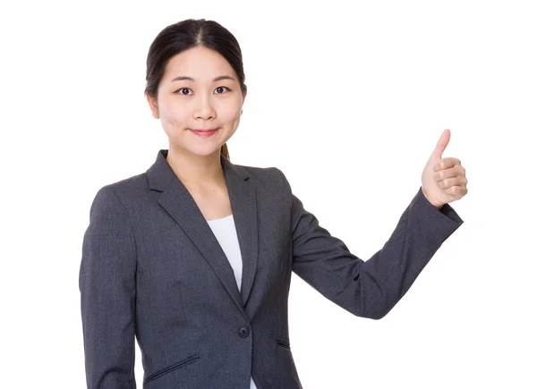 Mujer de negocios con pulgar hacia arriba — Foto de Stock