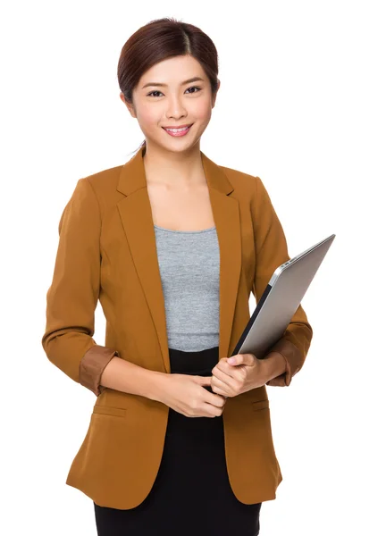 Businesswoman with laptop — Stock Photo, Image