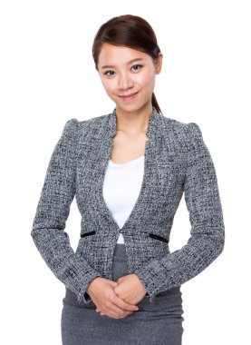 Kendine güvenen genç iş kadını