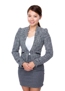 Kendine güvenen genç iş kadını