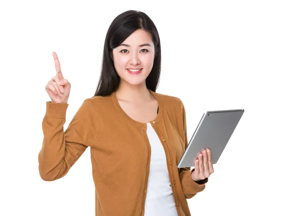 Woman with tablet — Stock Photo, Image