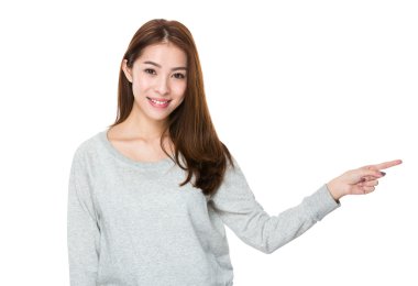 Asyalı genç kadın