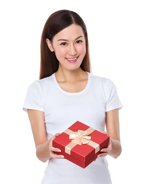 Asian woman in white t shirt — Stock Photo, Image