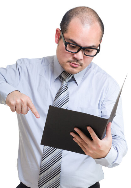 Азиатский бизнесмен в очках
