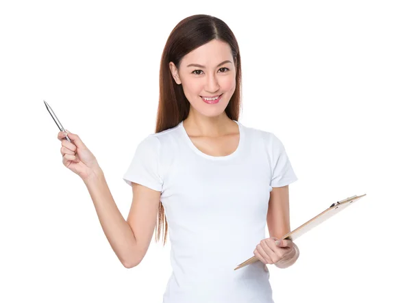 Asijská žena v bílé tričko t — Stock fotografie