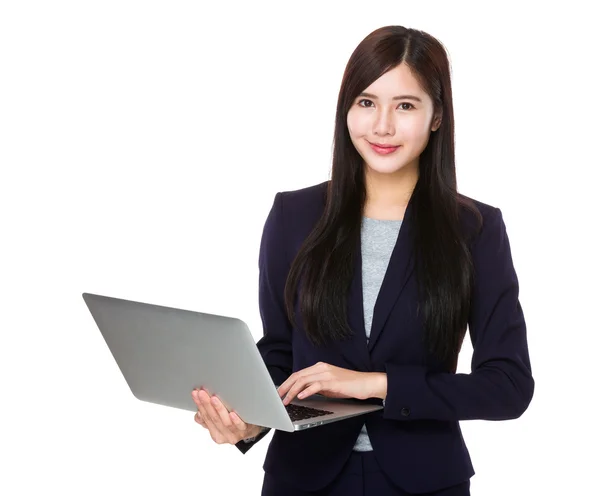 Asian businesswoman in business suit — Stock Photo, Image