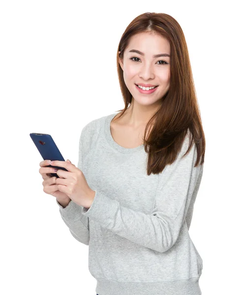 Woman with smartphone — Stock Photo, Image
