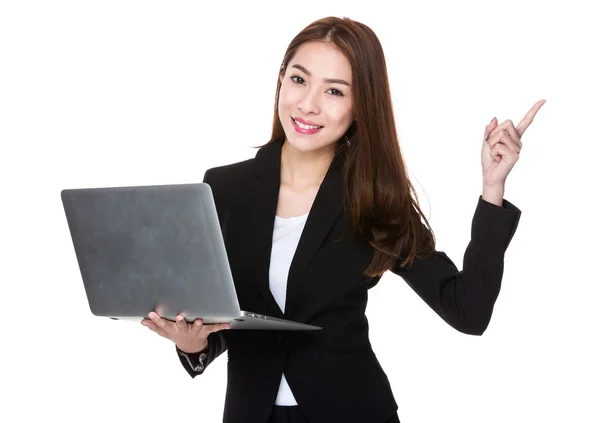 Mujer de negocios asiática en traje de negocios — Foto de Stock