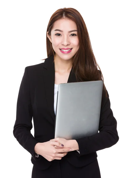Mujer de negocios asiática en traje de negocios — Foto de Stock