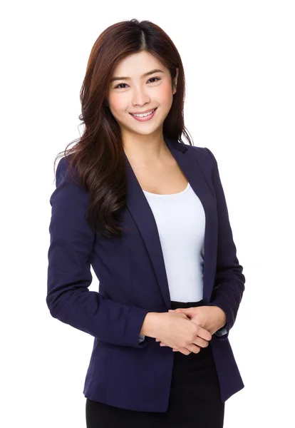 Азиатская деловая женщина в деловом костюме — стоковое фото