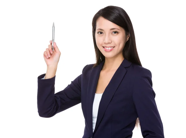 Asiatiska affärskvinna i svart kostym — Stockfoto