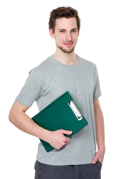 Kaukasische man in grijze t shirt — Stockfoto