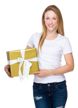 kadın hediye kutusu