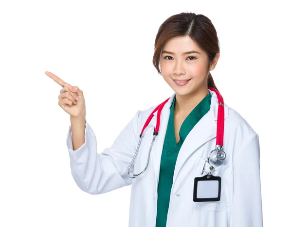 Medico con dito puntato verso l'alto — Foto Stock