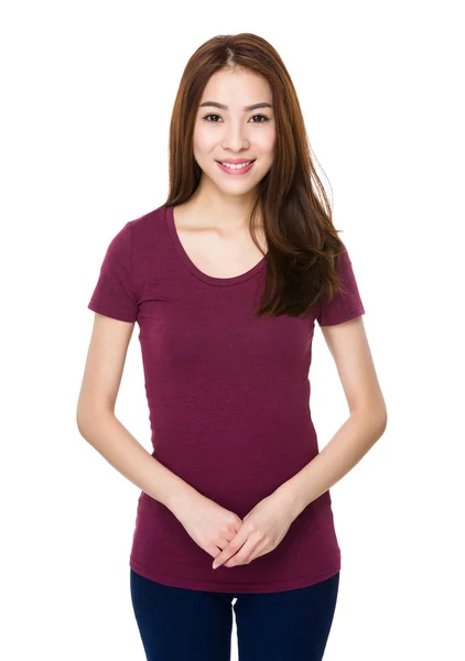红色 t 恤的亚洲女人 — 图库照片