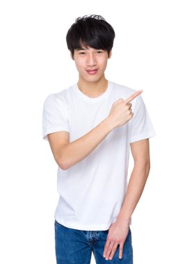 Asya adam beyaz t shirt