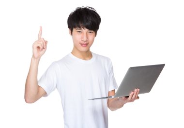 Asya adam beyaz t shirt