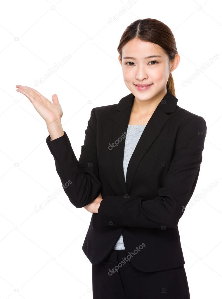 Asian businesswoman in business suit