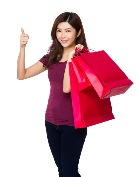 Aziatische vrouw in rode t shirt — Stockfoto