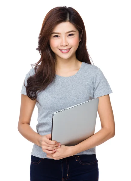 Mujer asiática en camiseta gris —  Fotos de Stock